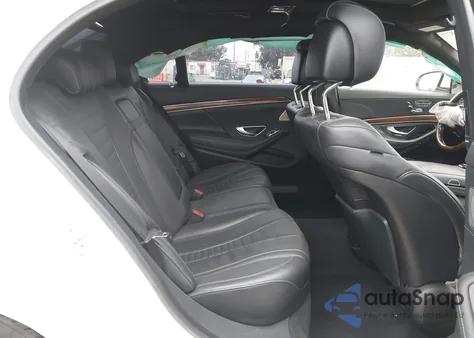 2015 Mercedes-Benz S 550 z USA, uszkodzony, nr VIN WDDUG8CB5FA199211